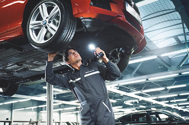 Schedule Service Appointment at BMW of Lynnwood in Lynnwood WA