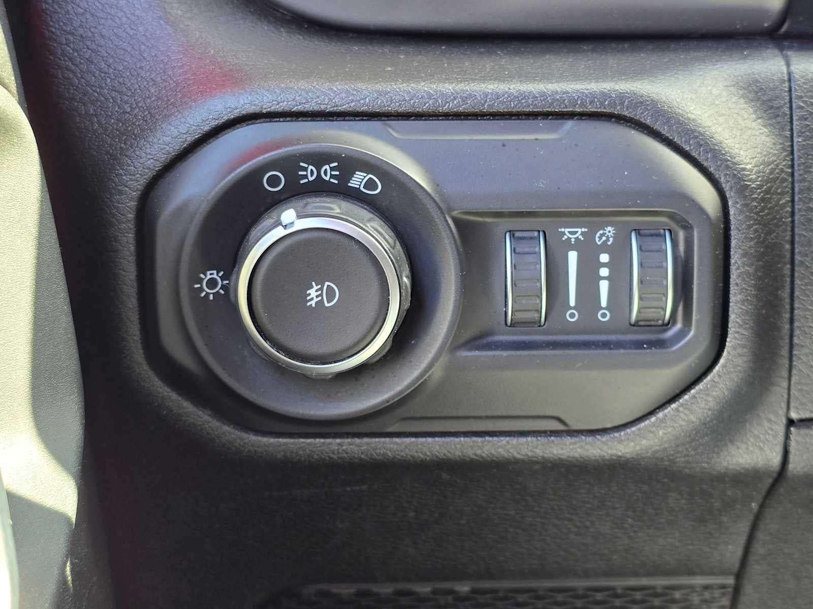 2019 Jeep Wrangler Sport