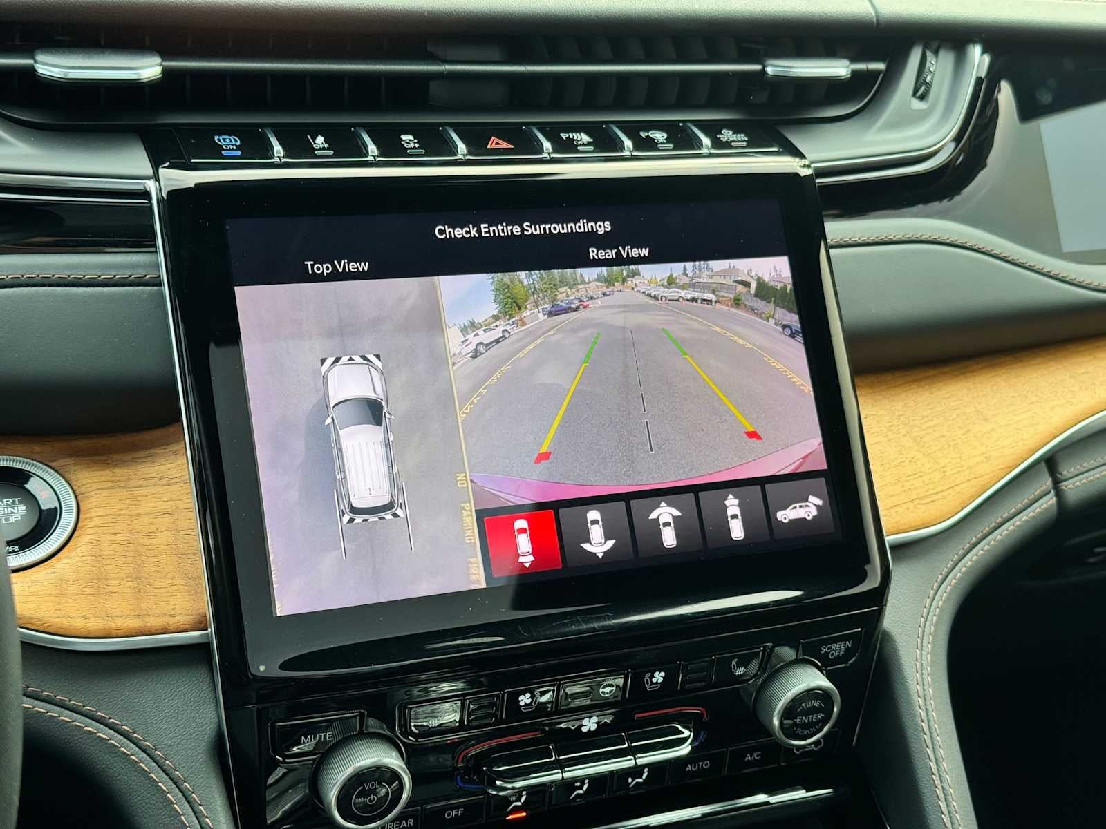2022 Jeep Grand Cherokee 4xe Summit Reserve