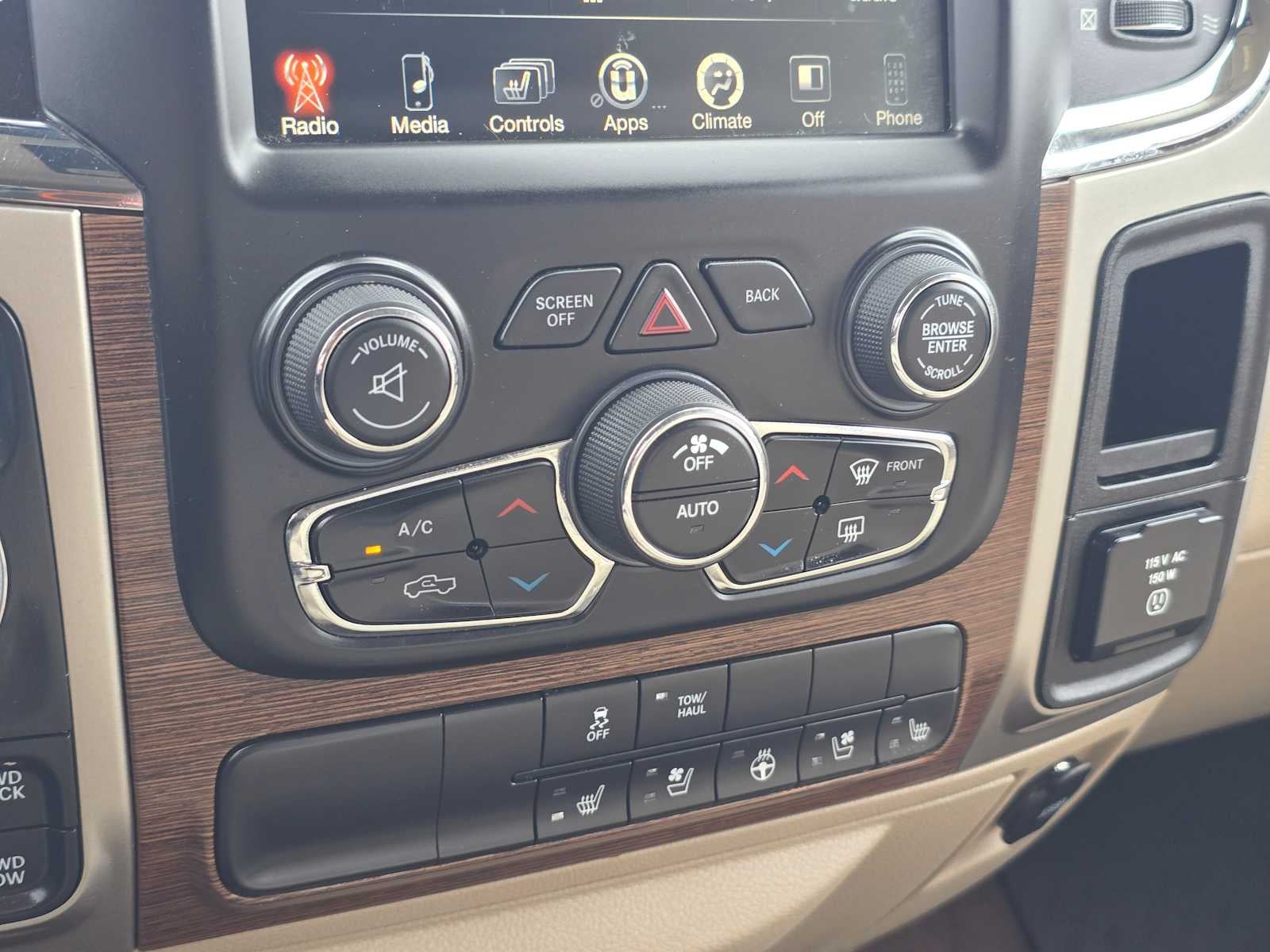 2017 RAM 1500 Laramie