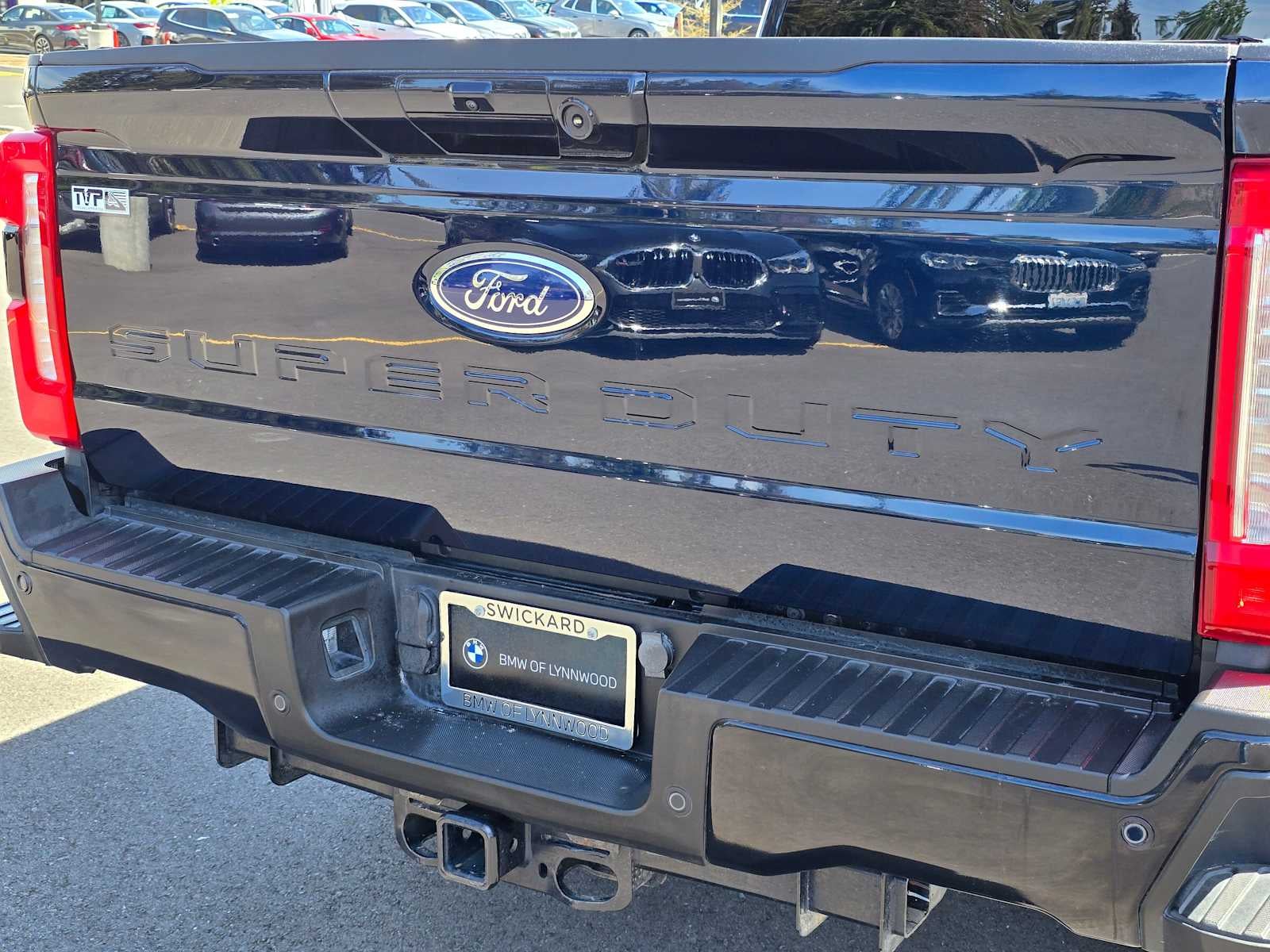 2024 Ford Super Duty F-250 Pickup LARIAT