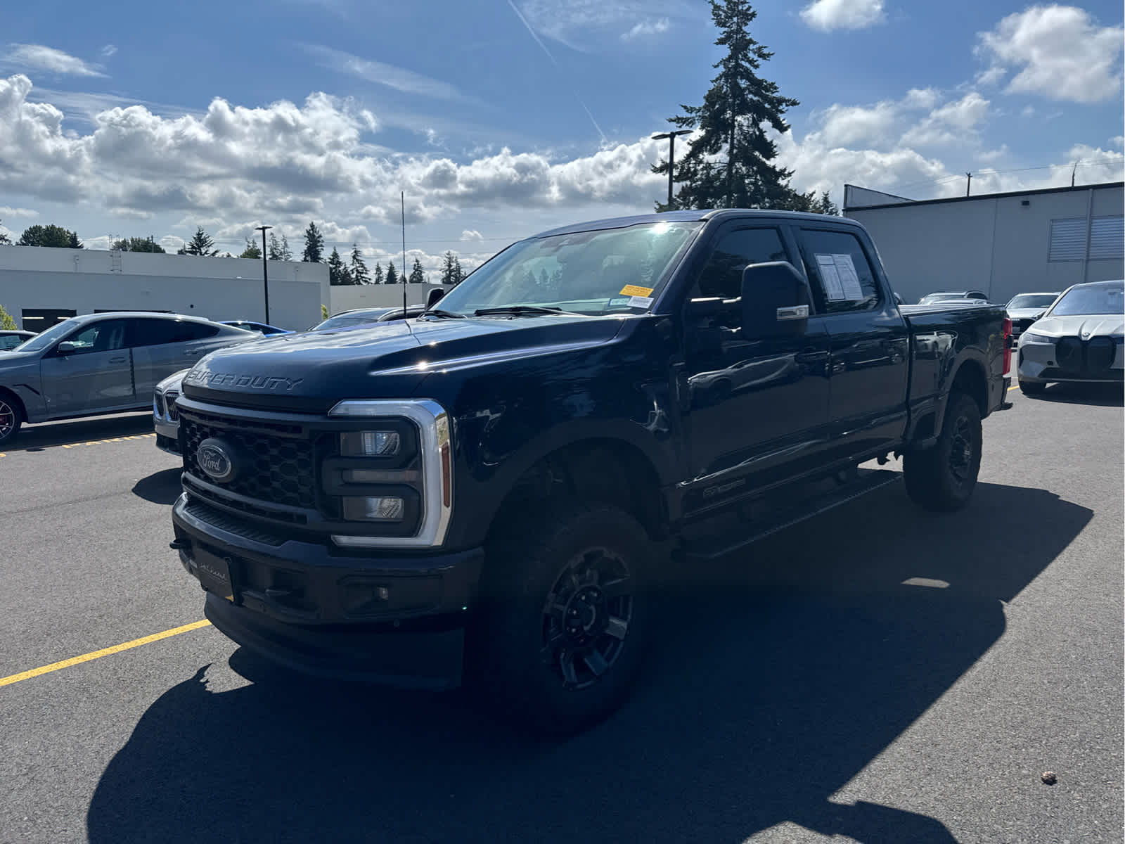 2024 Ford Super Duty F-250 Pickup LARIAT