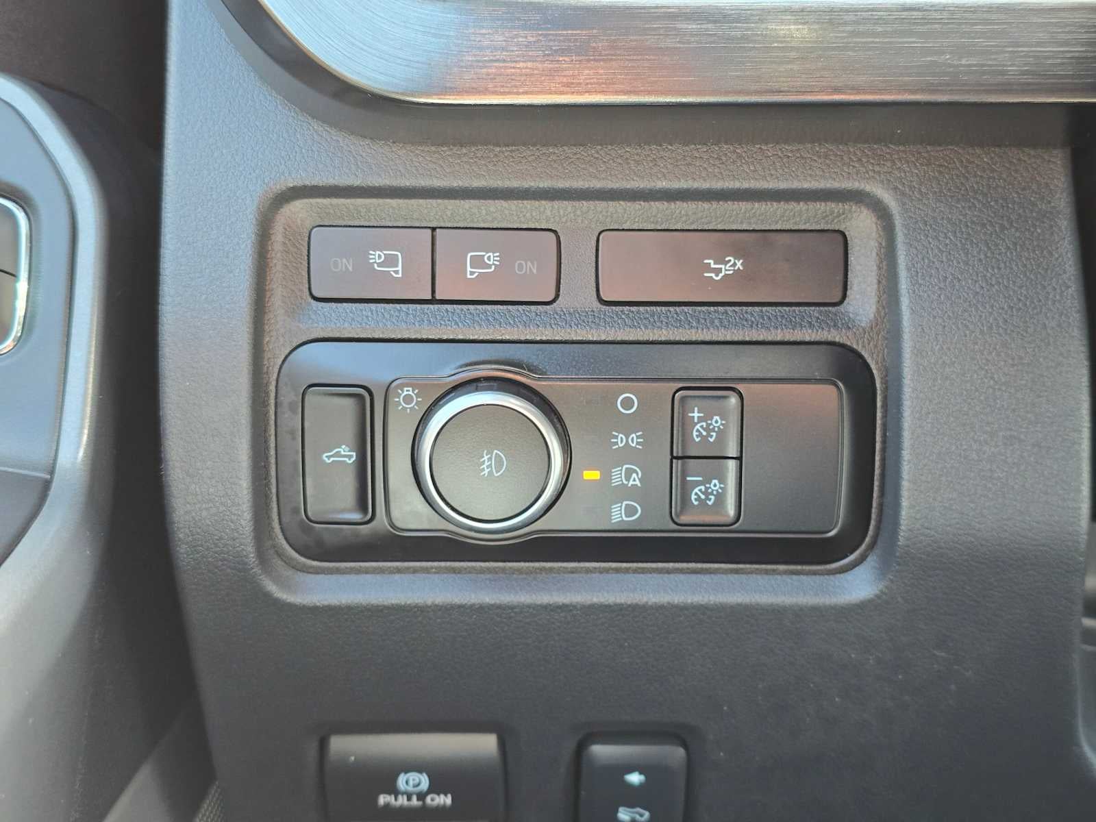 2024 Ford Super Duty F-250 Pickup LARIAT
