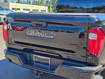 2023 GMC Canyon 4WD Denali