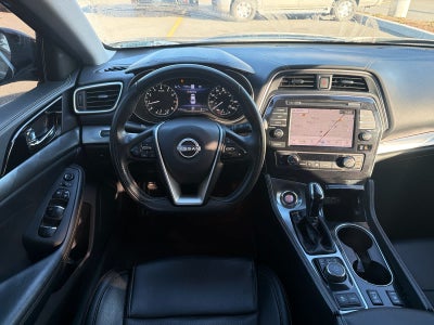 2023 Nissan Maxima SV