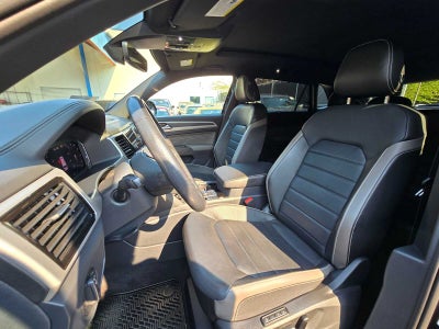 2023 Volkswagen Atlas Cross Sport 3.6L V6 SEL Premium R-Line