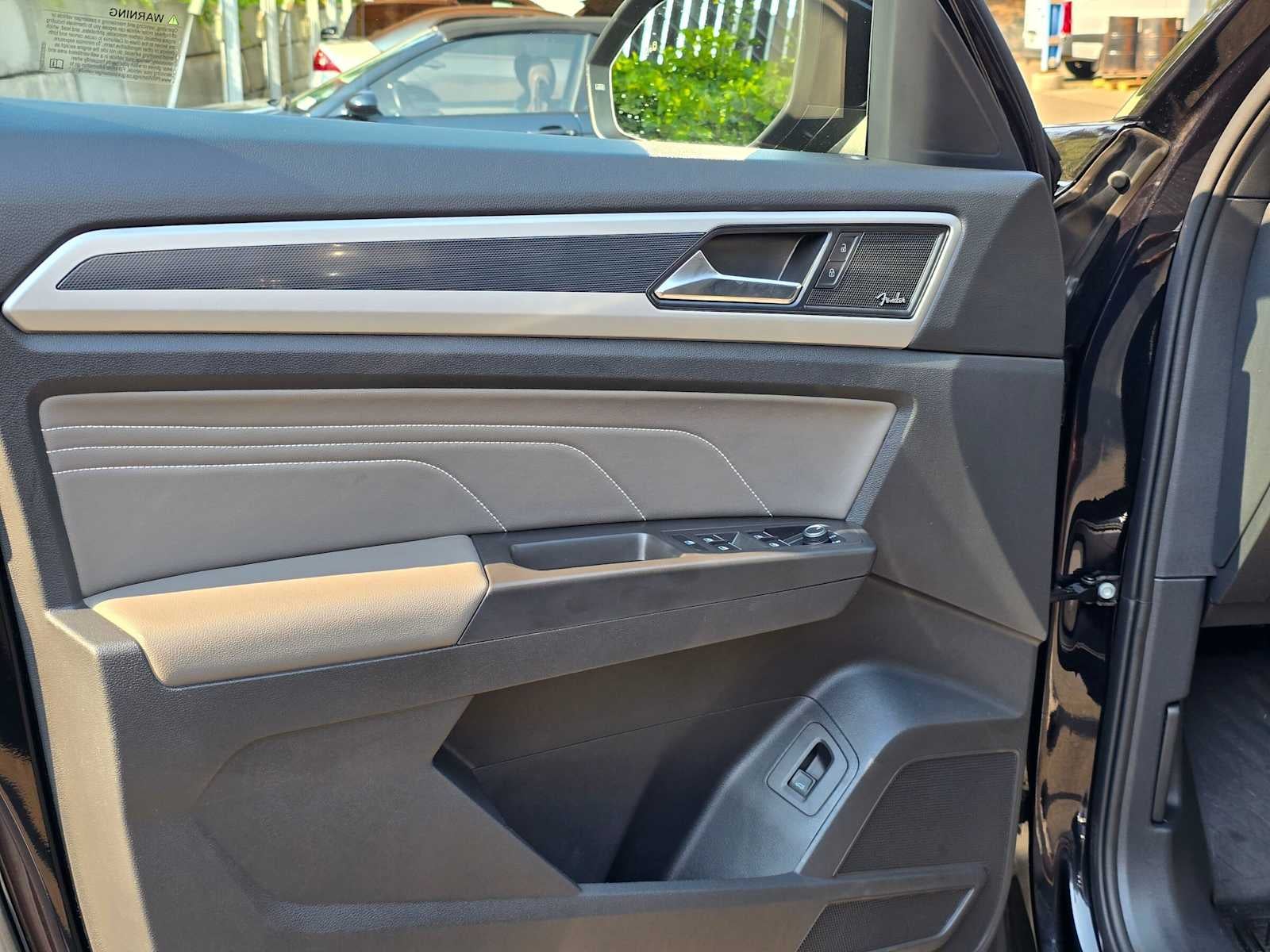 2023 Volkswagen Atlas Cross Sport 3.6L V6 SEL Premium R-Line