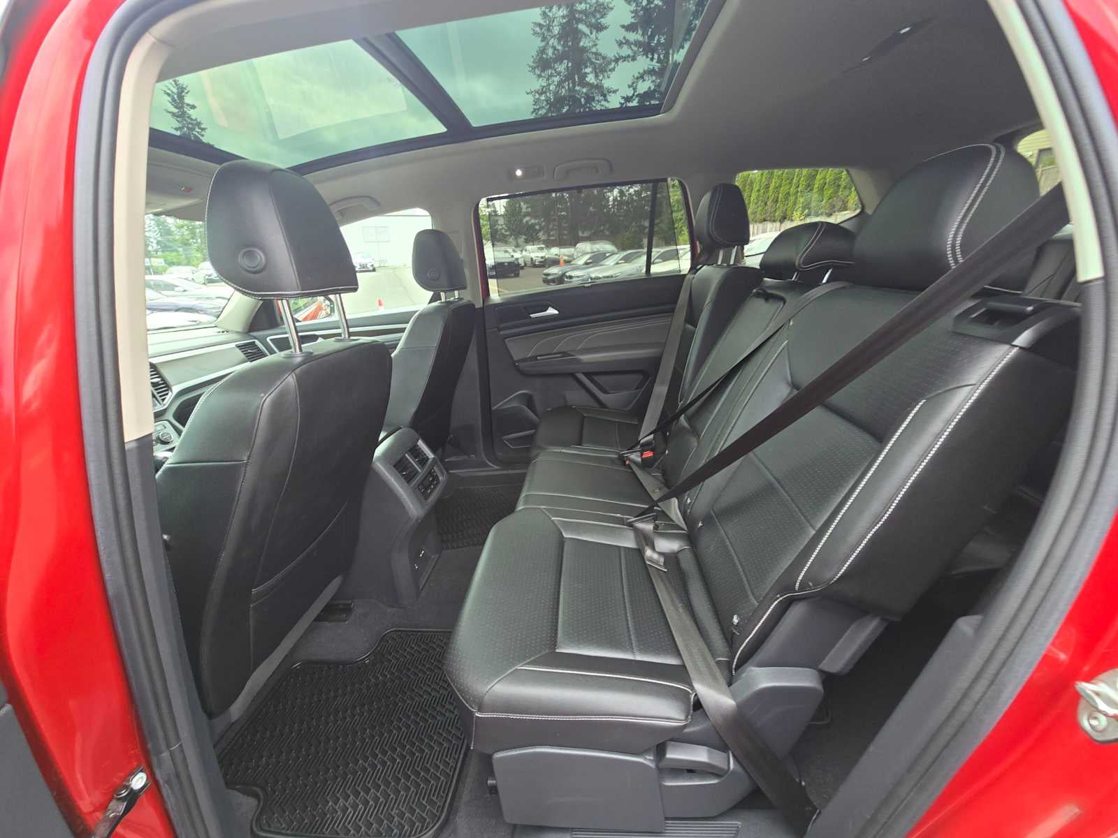 2023 Volkswagen Atlas 3.6L V6 SE w/Technology