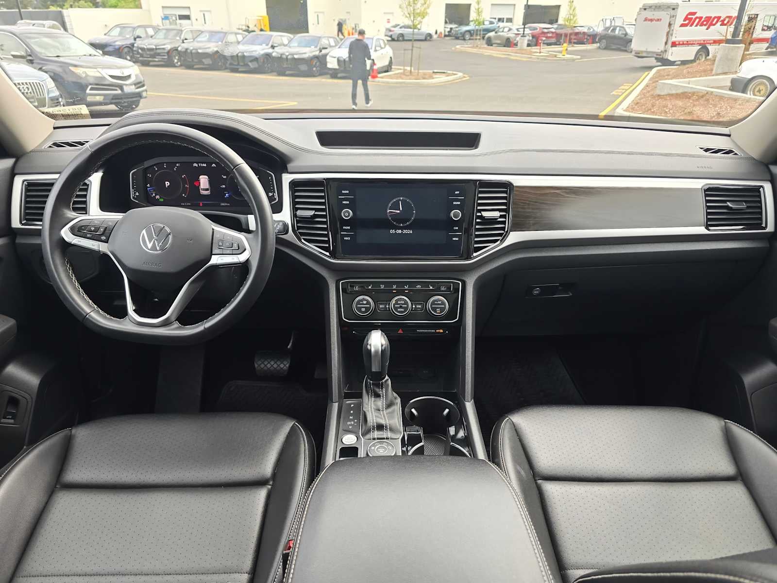 2023 Volkswagen Atlas 3.6L V6 SE w/Technology