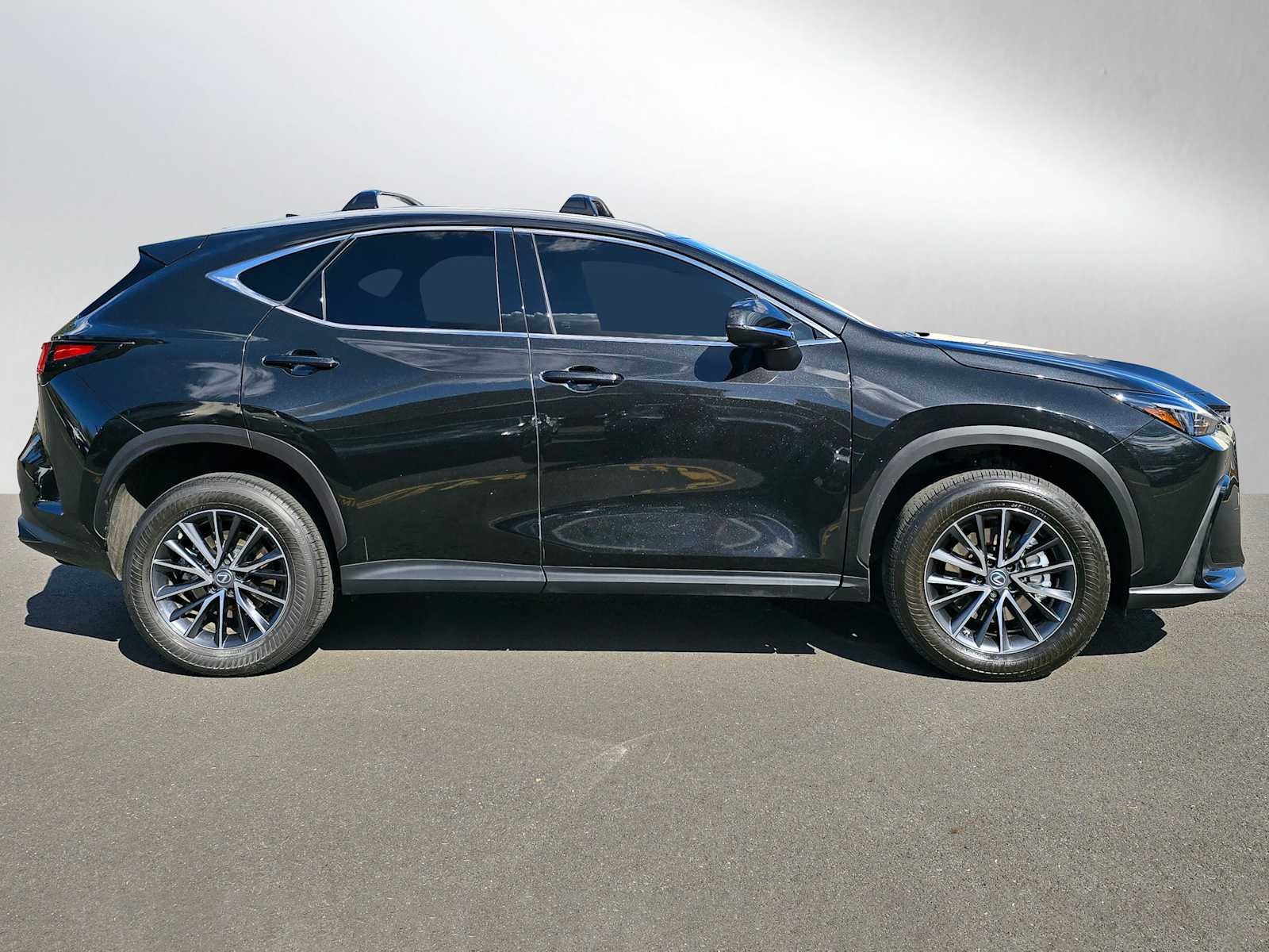 2023 Lexus NX 350h Premium