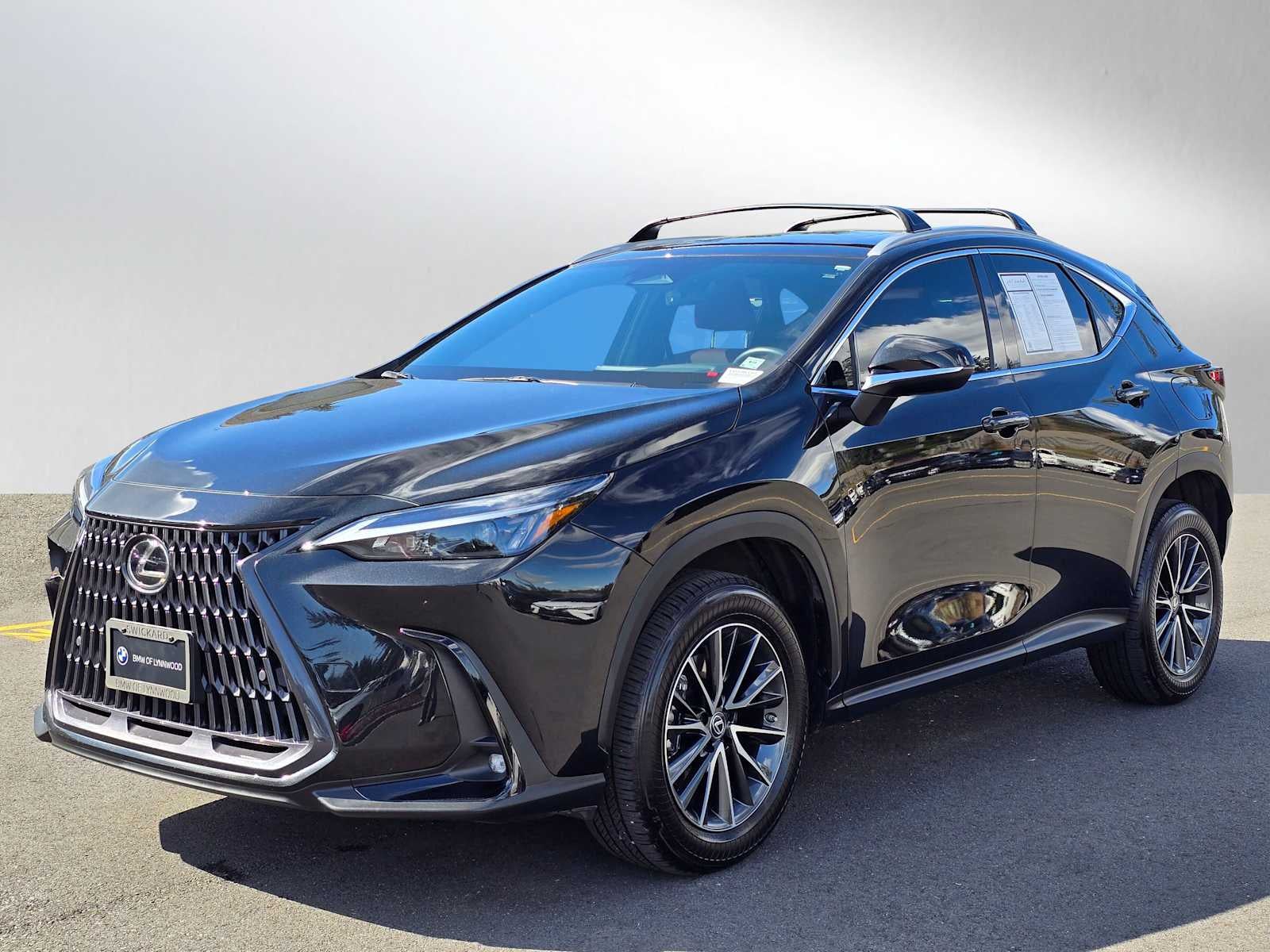 2023 Lexus NX 350h Premium