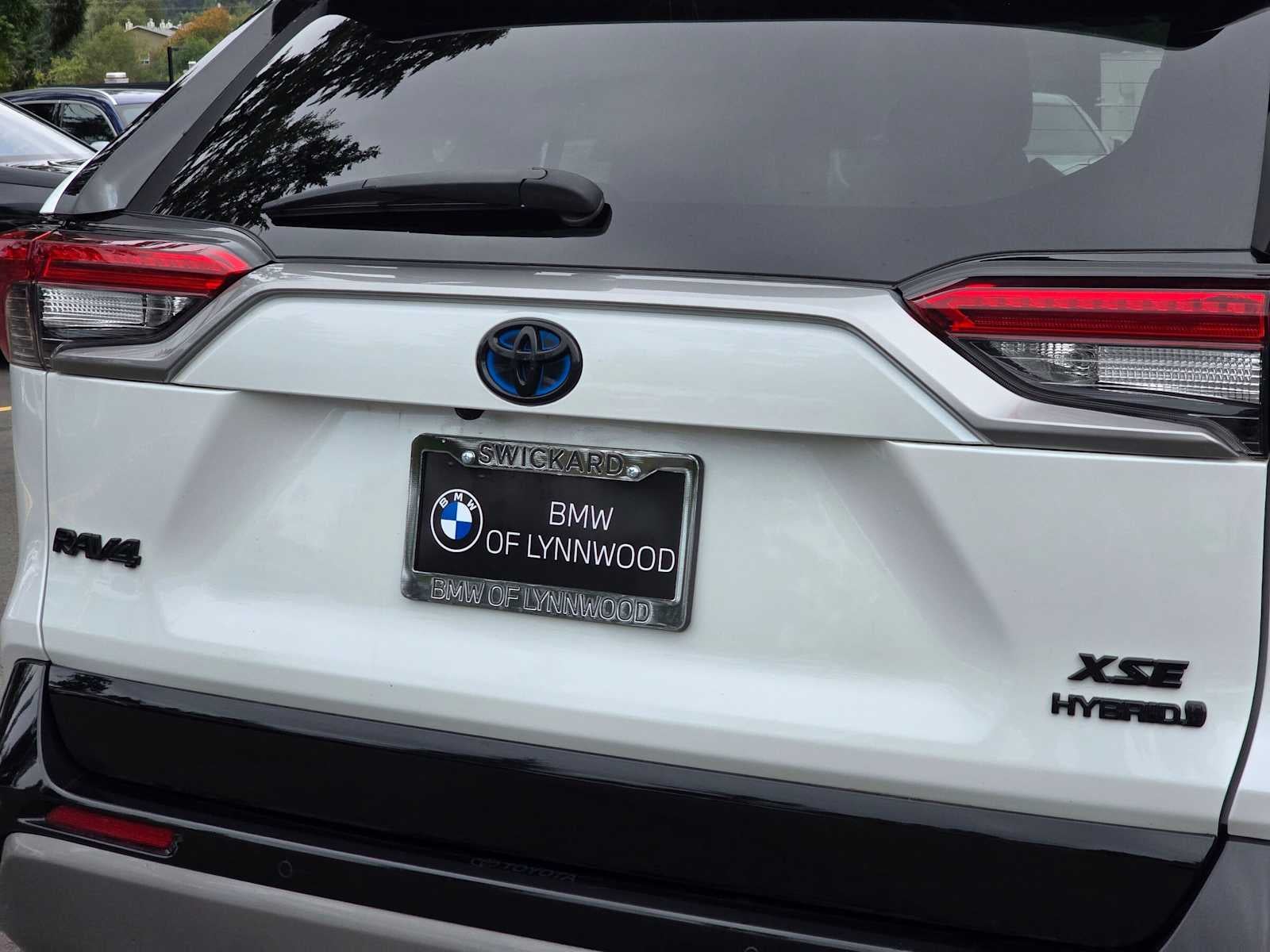 2024 Toyota RAV4 Hybrid XSE