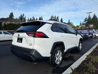 2019 Toyota RAV4 Hybrid XLE