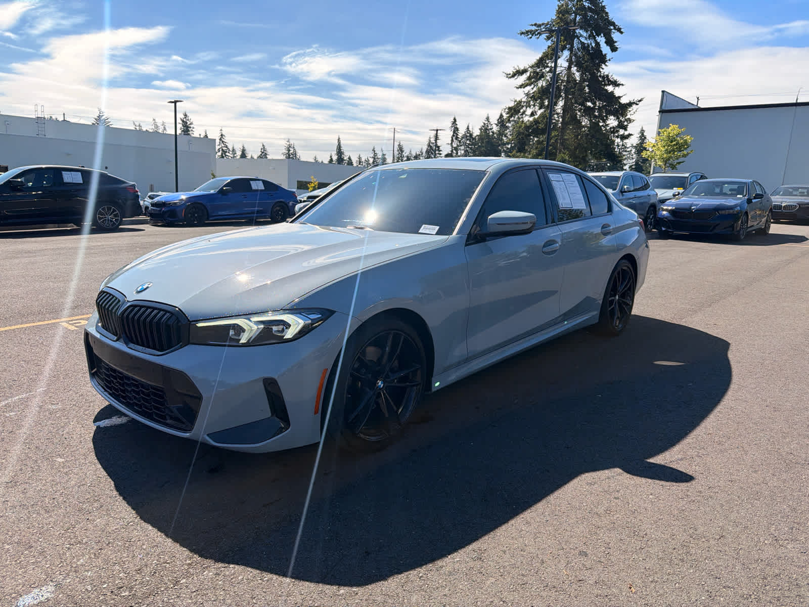 2024 BMW 330i 330i