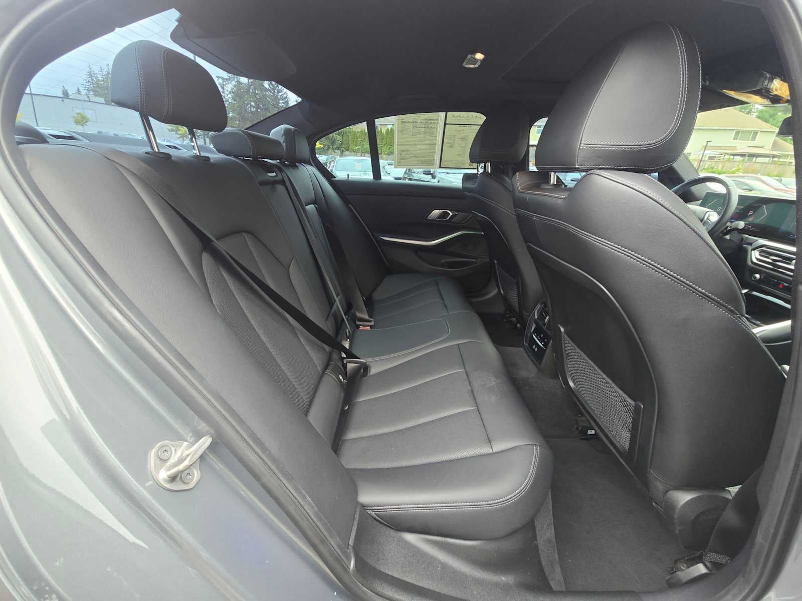 2023 BMW 3 Series 330i