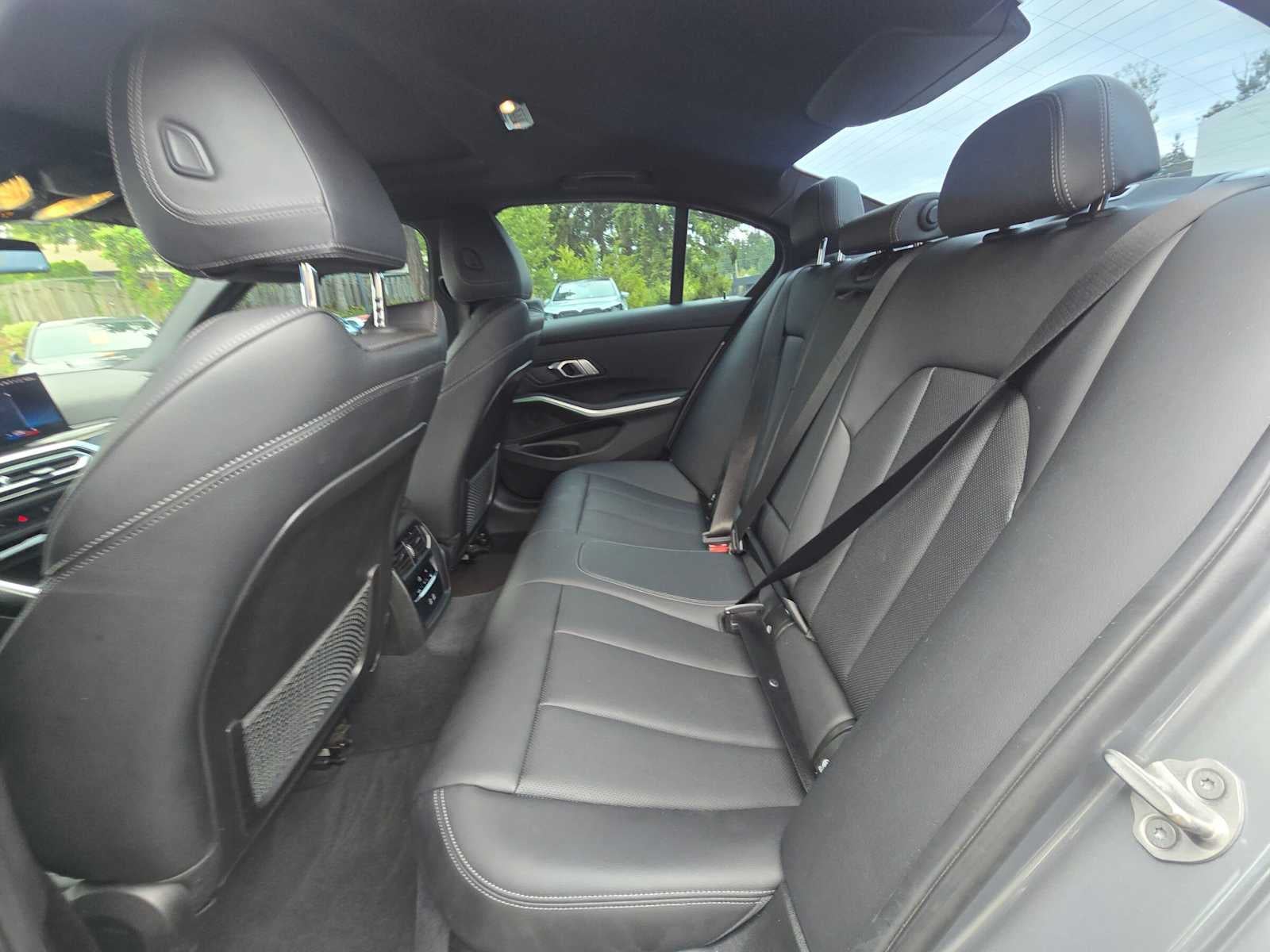 2023 BMW 3 Series 330i