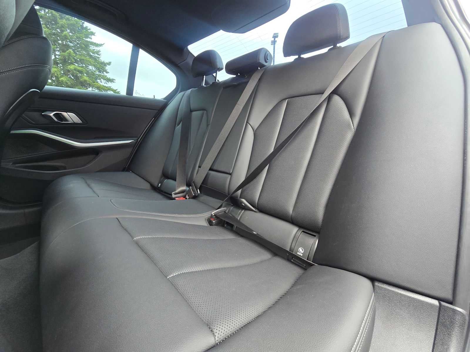 2023 BMW 3 Series 330i