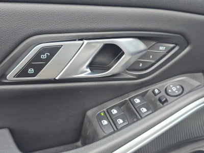 2023 BMW 3 Series 330i