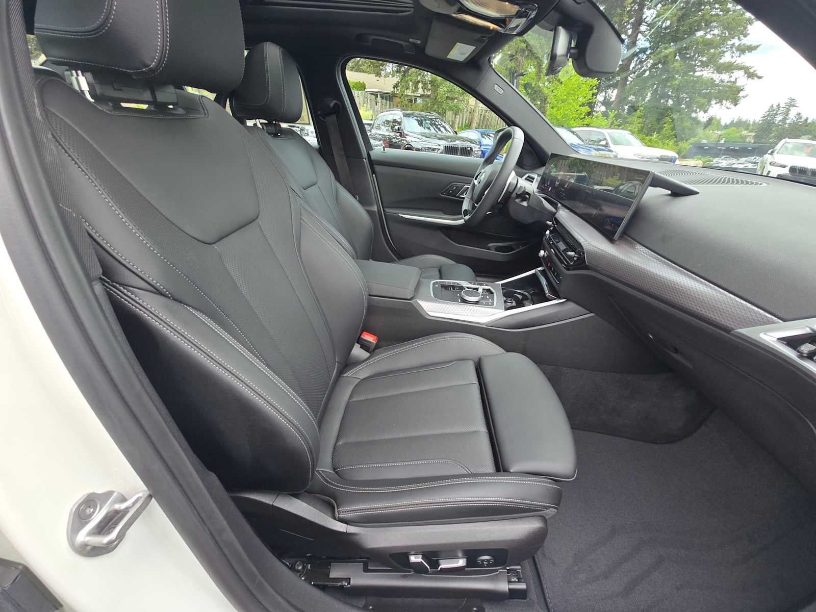 2025 BMW 330i xDrive 330i xDrive