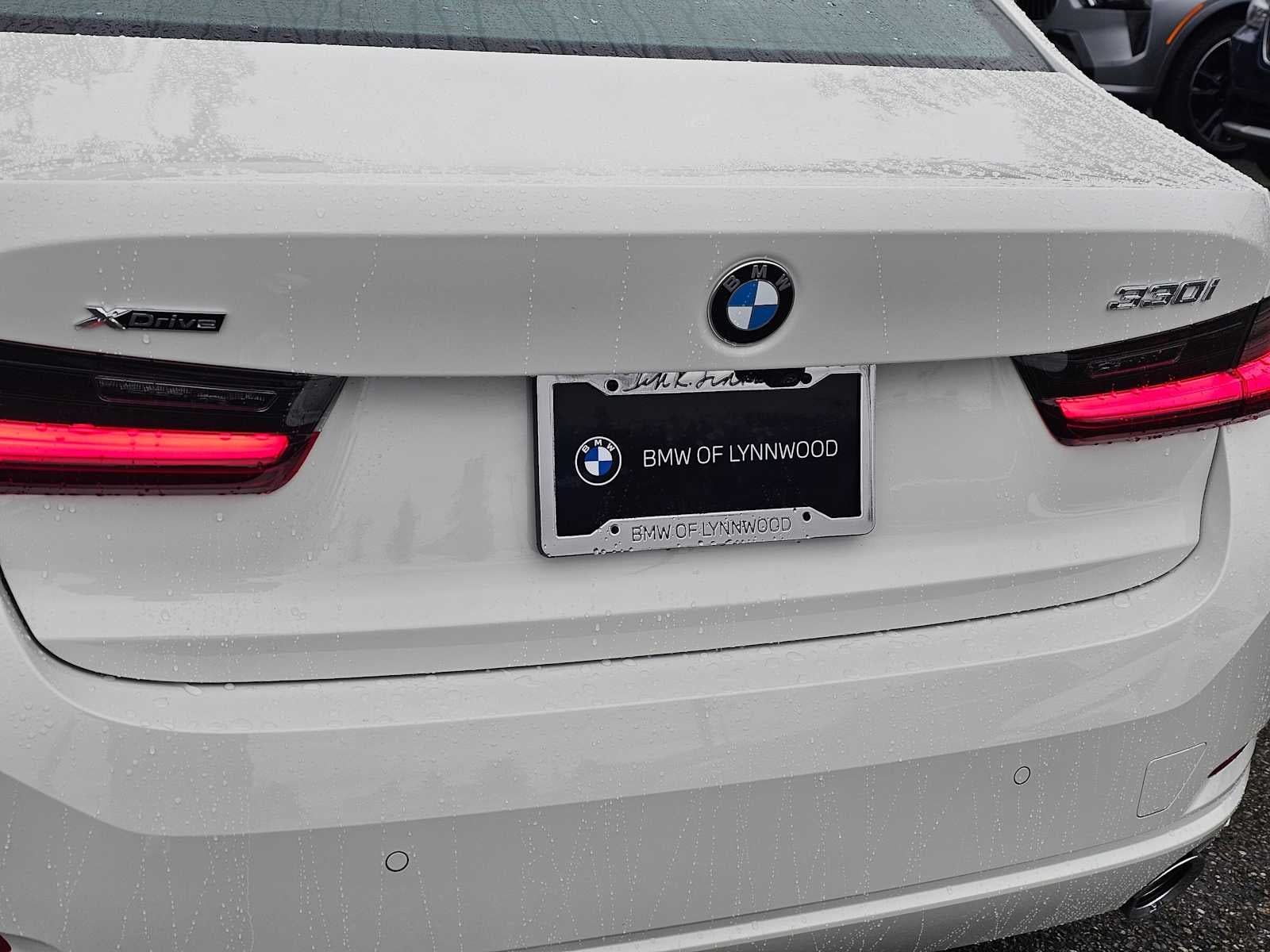 2025 BMW 3 Series 330i xDrive