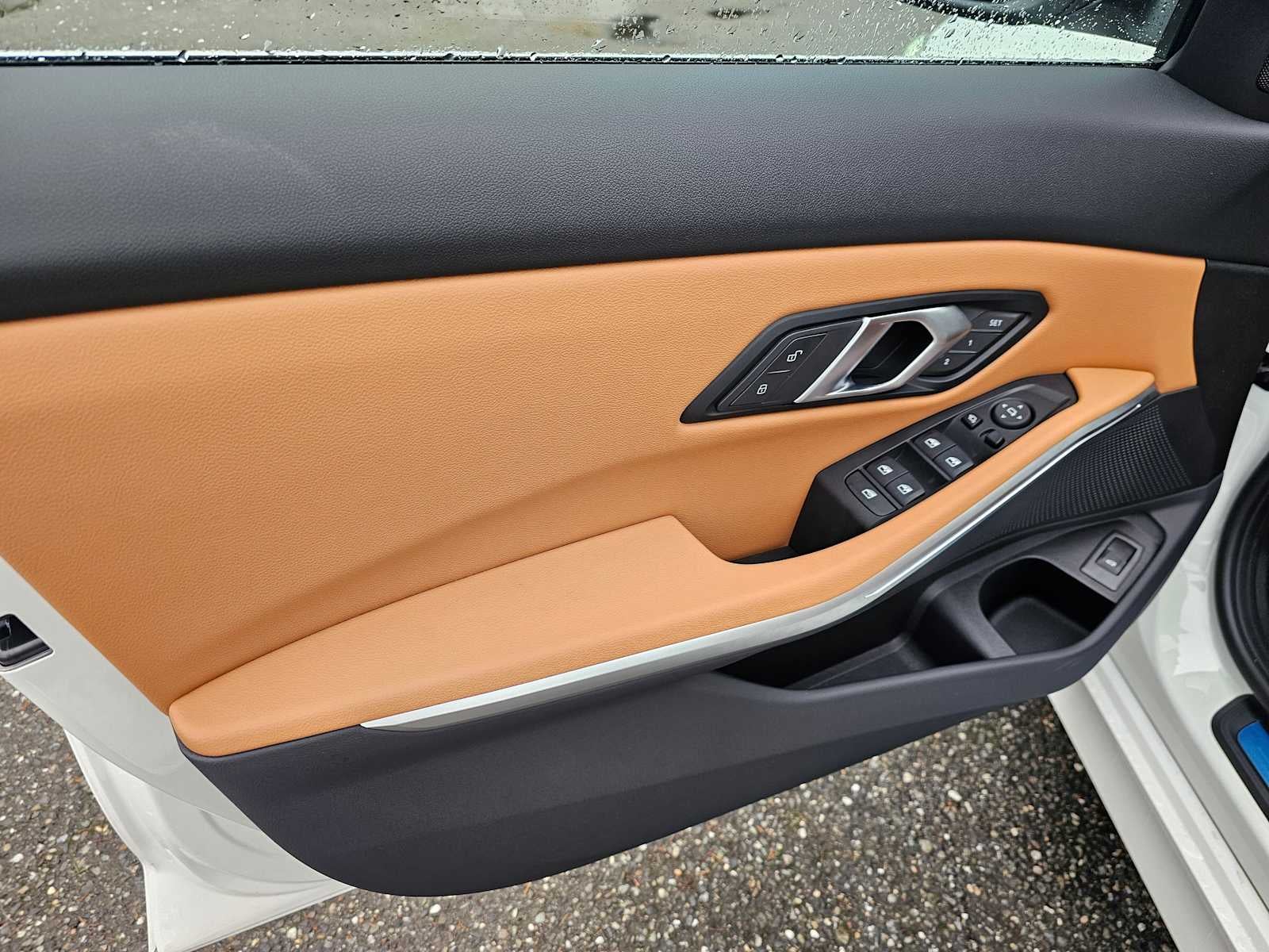 2025 BMW 3 Series 330i xDrive