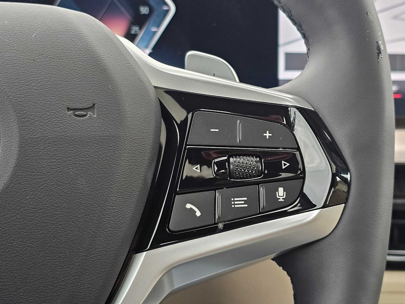 2025 BMW 330i xDrive 330i xDrive