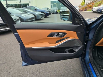 2025 BMW 3 Series 330i xDrive