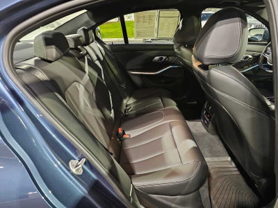 2025 BMW 3 Series 330i xDrive