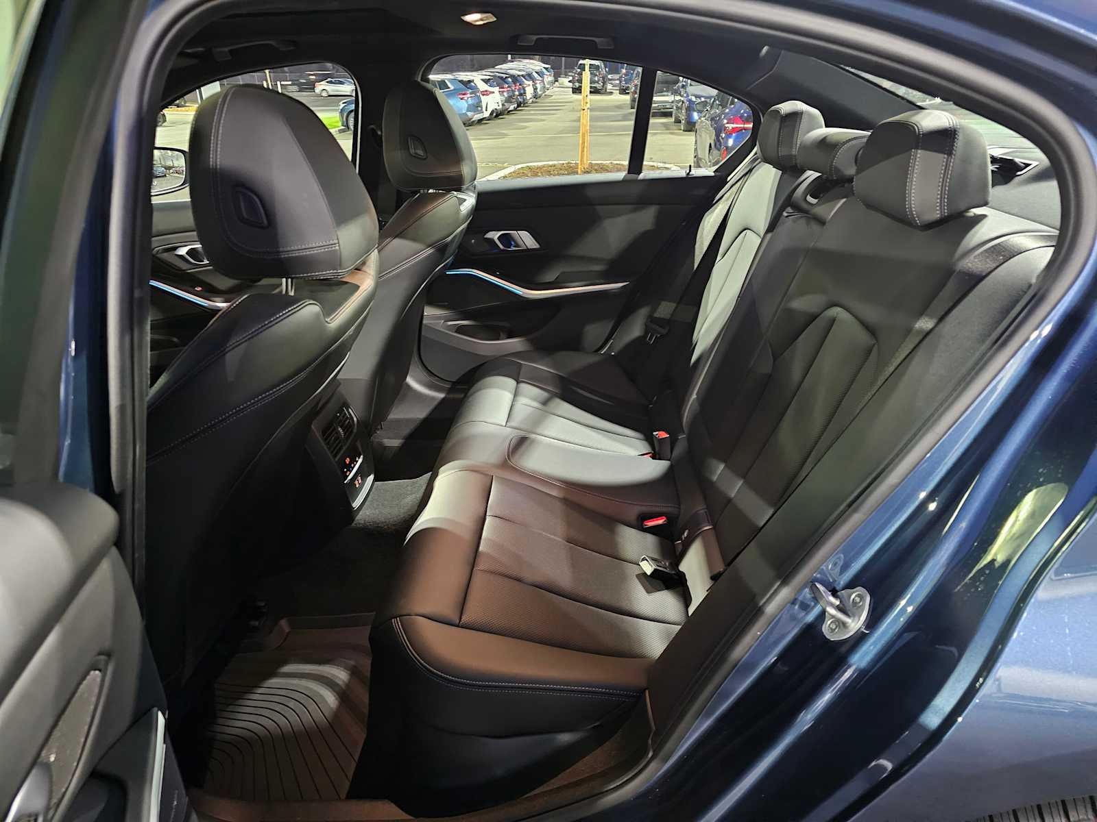 2025 BMW 3 Series 330i xDrive