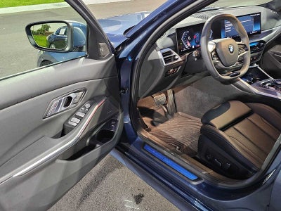 2025 BMW 3 Series 330i xDrive