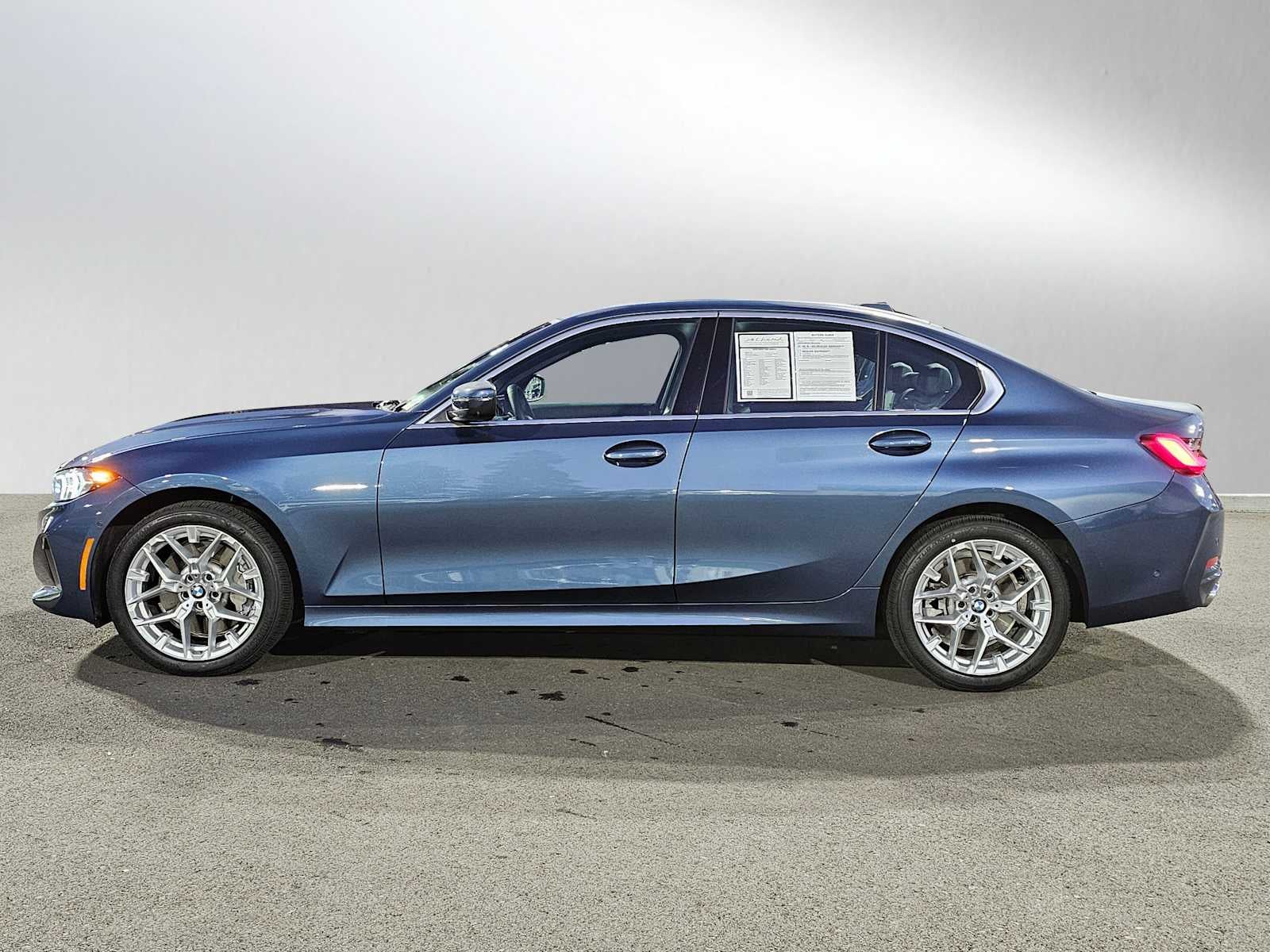 2025 BMW 3 Series 330i xDrive
