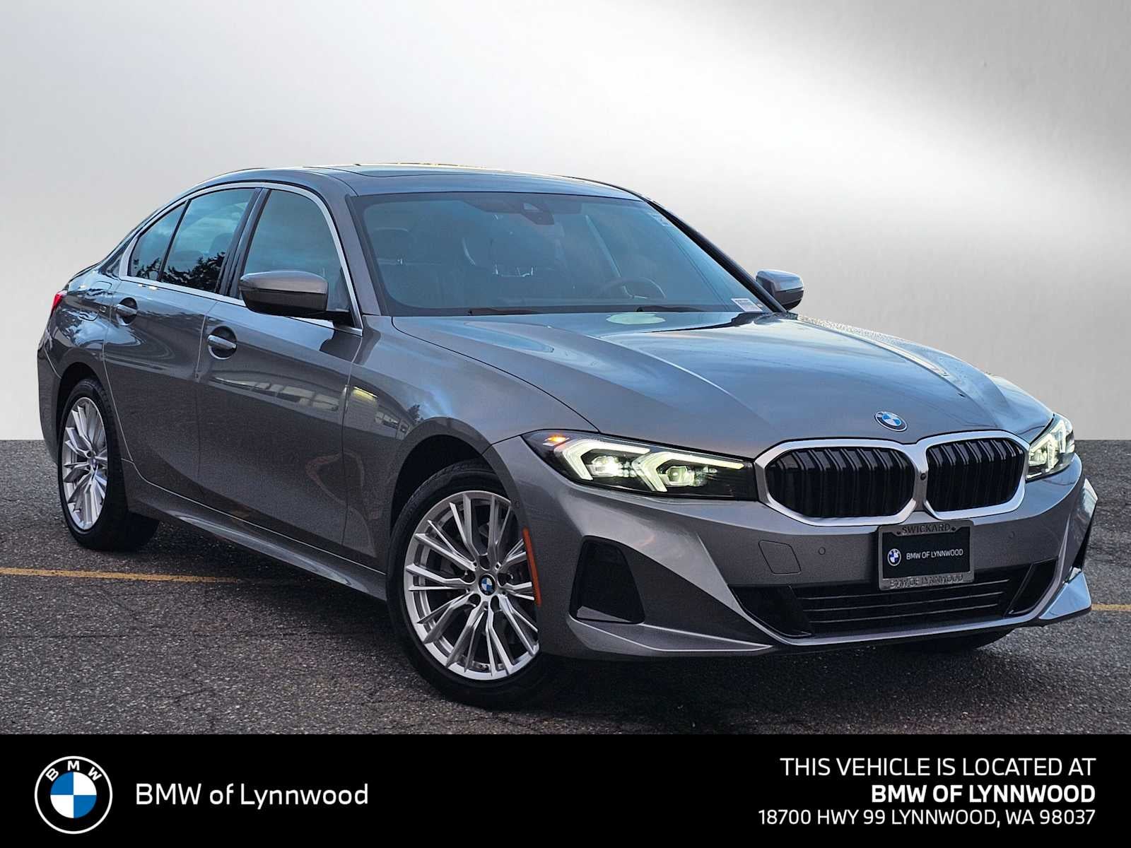 2024 BMW 3 Series 330i xDrive