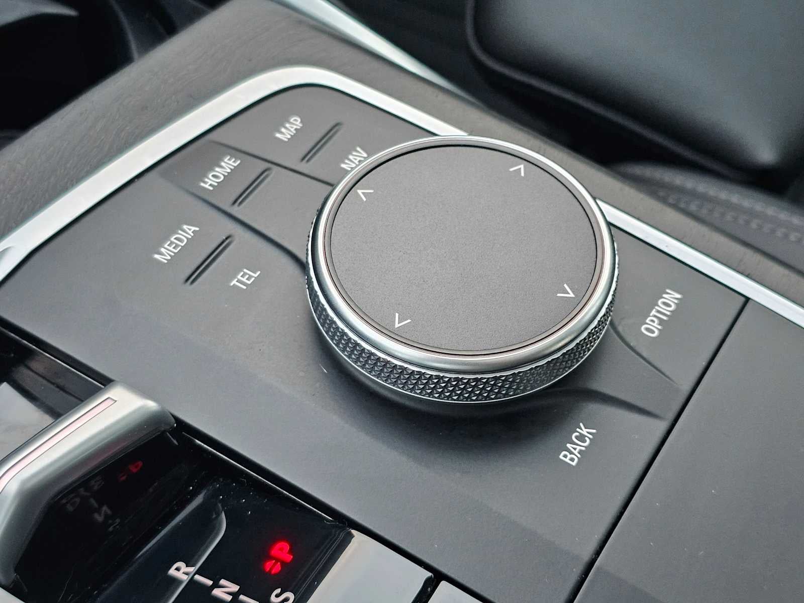 2024 BMW 3 Series 330i xDrive