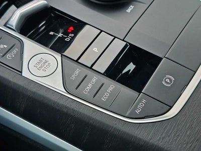 2024 BMW 3 Series 330i xDrive