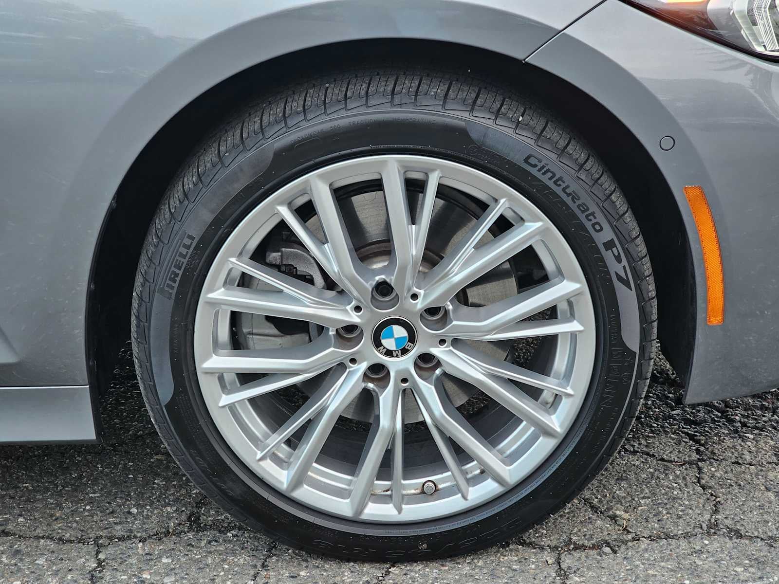 2024 BMW 3 Series 330i xDrive