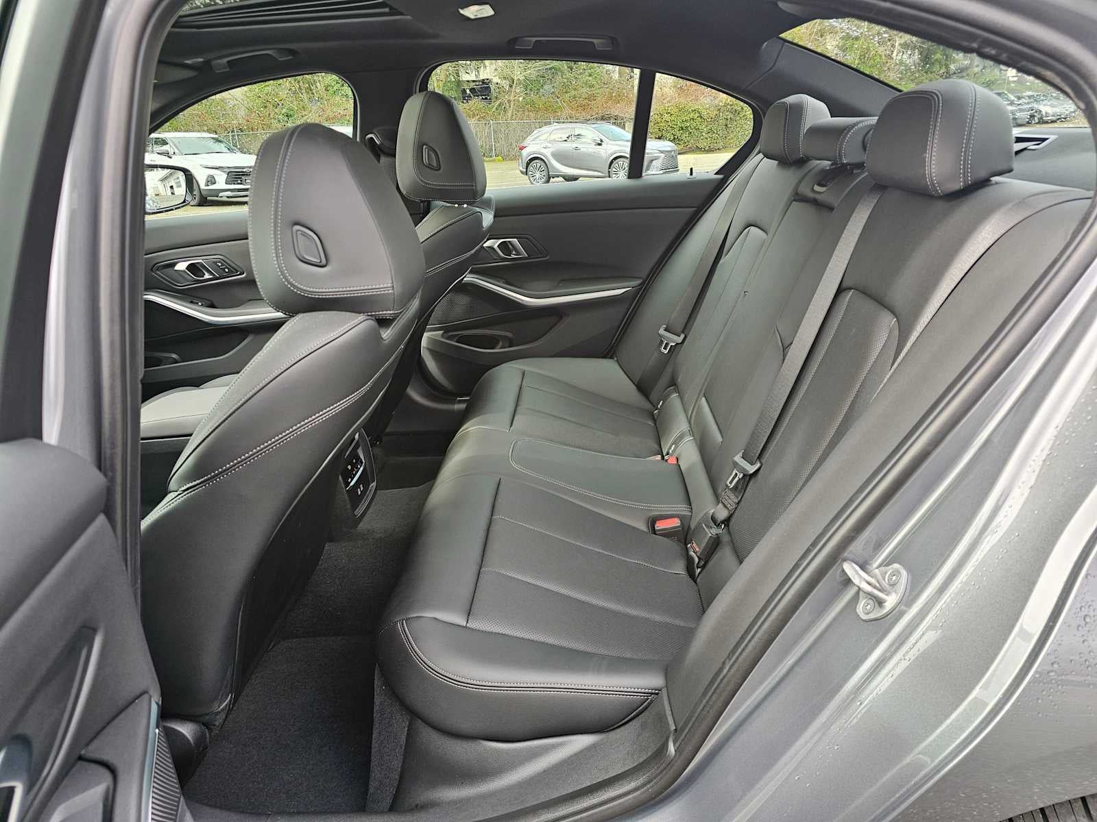 2024 BMW 330i xDrive 330i xDrive