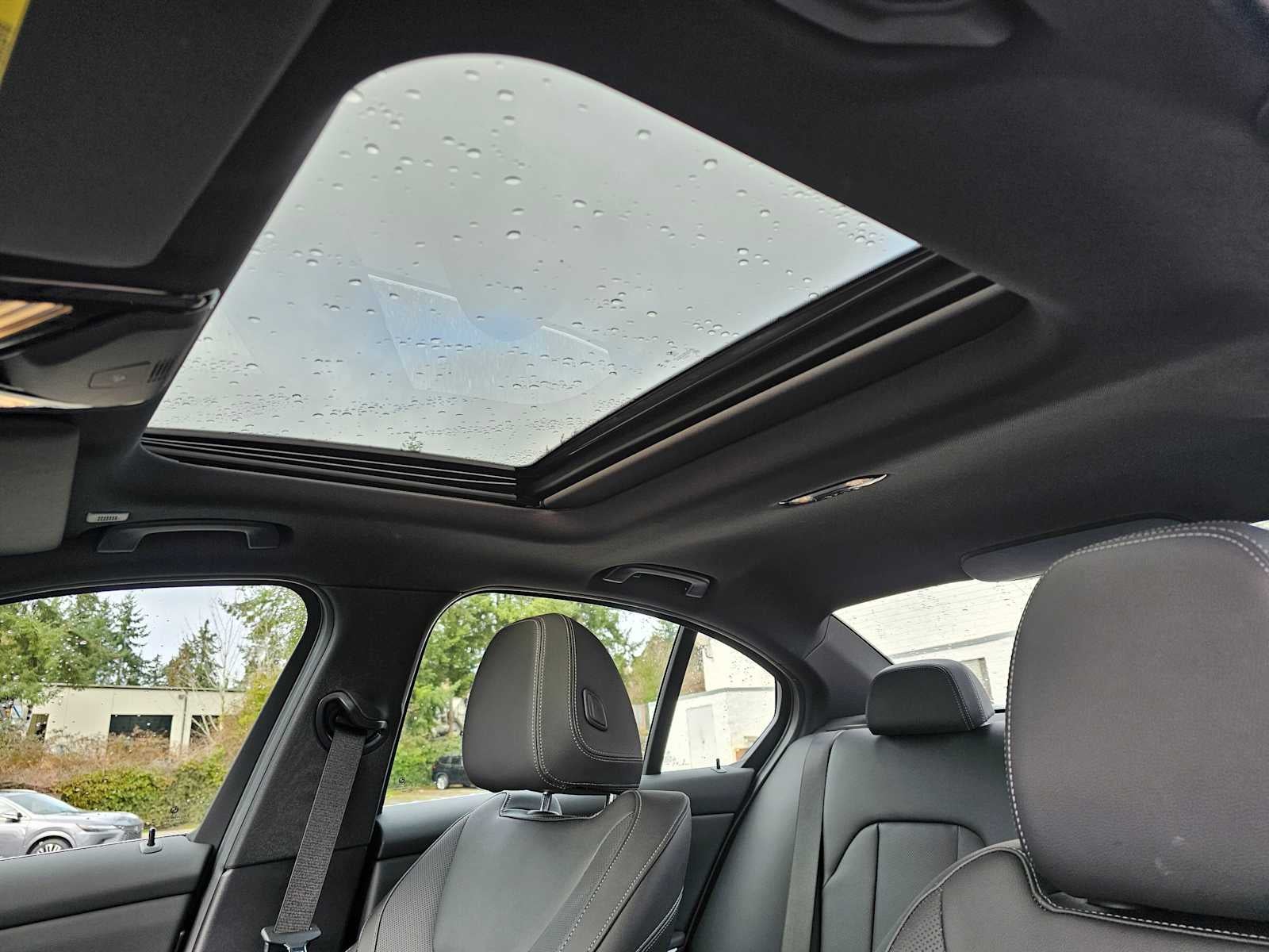 2024 BMW 330i xDrive 330i xDrive