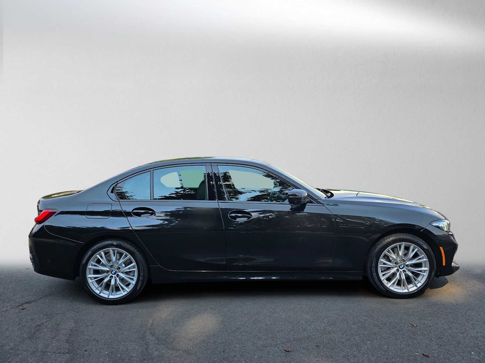 2023 BMW 3 Series 330i xDrive