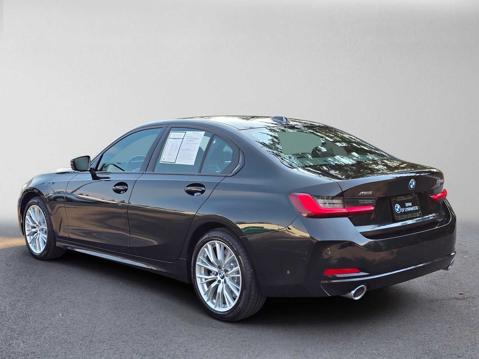 2023 BMW 3 Series 330i xDrive