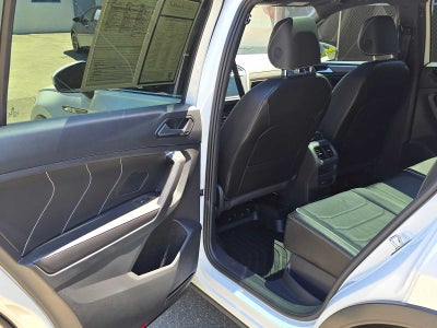 2024 Volkswagen Tiguan SEL R-Line