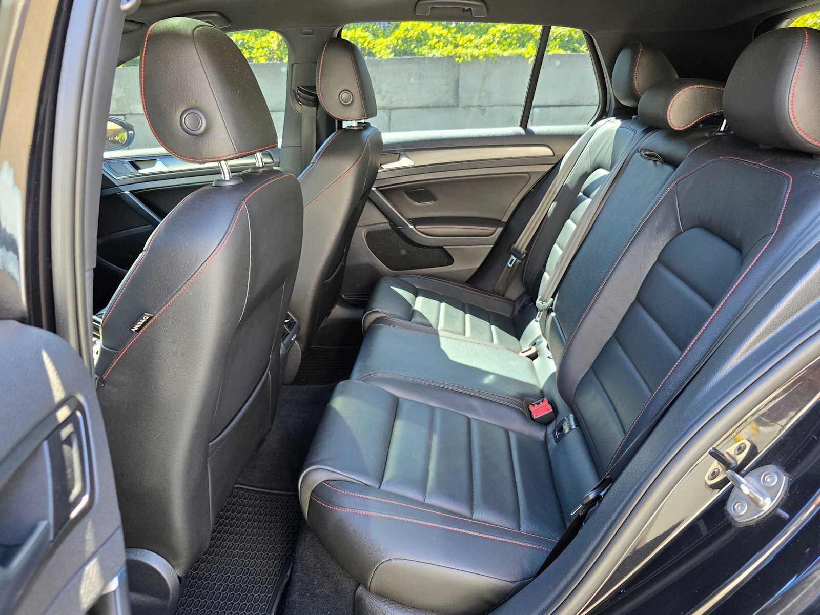 2018 Volkswagen Golf GTI Autobahn