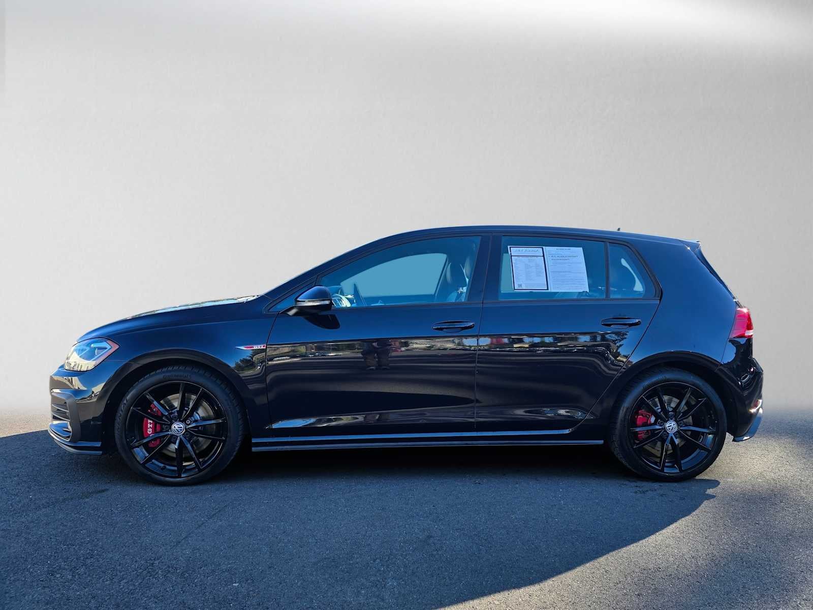 2021 Volkswagen Golf GTI SE