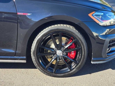 2021 Volkswagen Golf GTI SE
