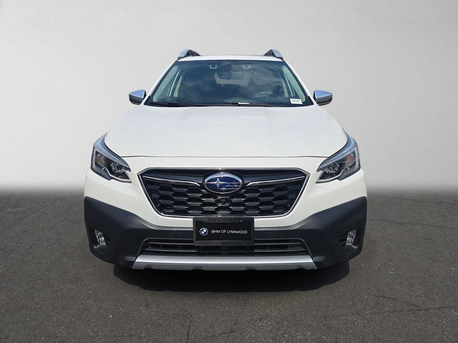 2022 Subaru Outback Touring XT