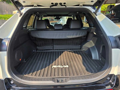 2022 Toyota RAV4 Hybrid XSE