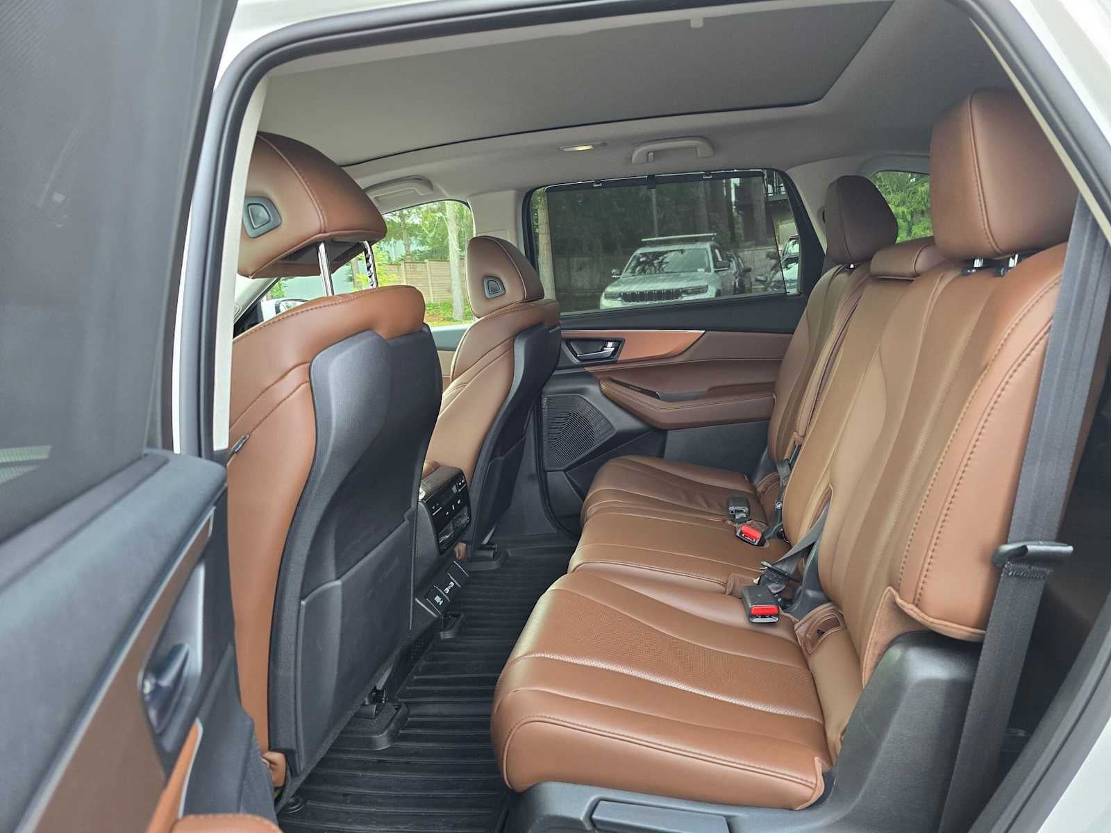 2023 Acura MDX w/Technology Package