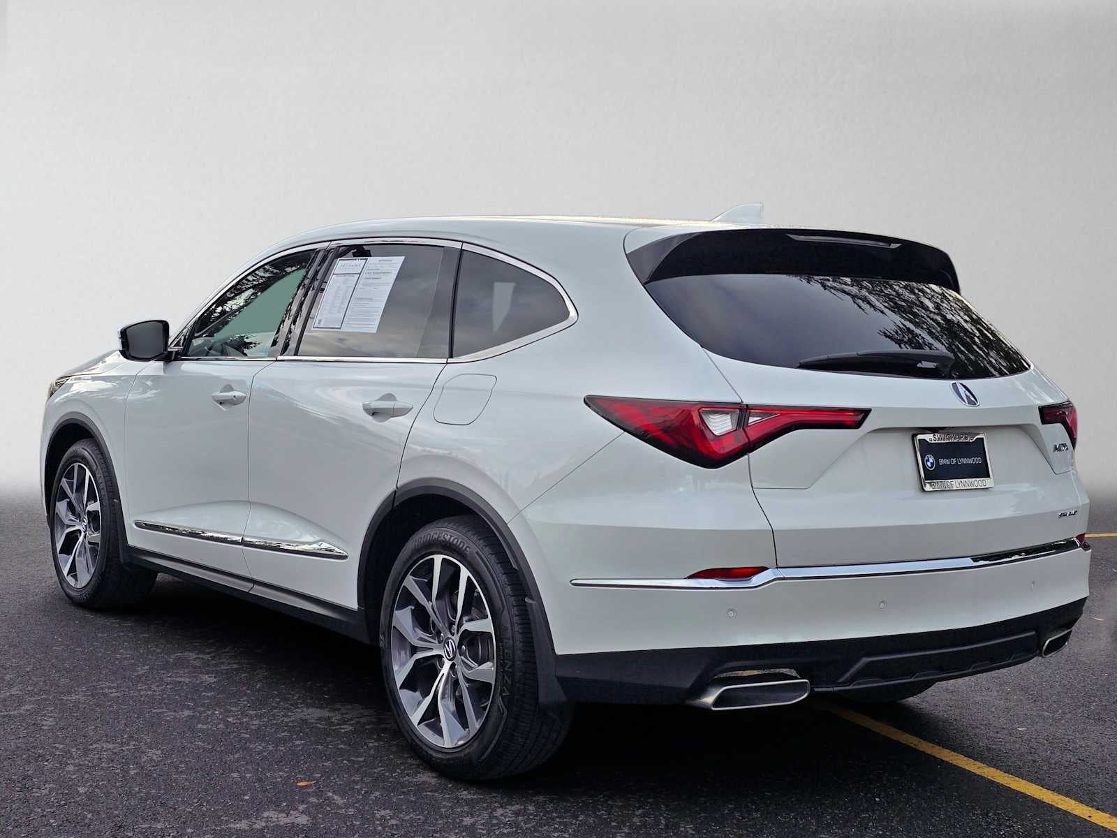 2023 Acura MDX w/Technology Package