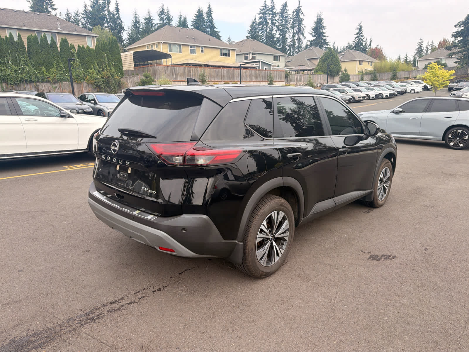2022 Nissan Rogue SV