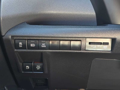 2024 Toyota Sienna Woodland Edition