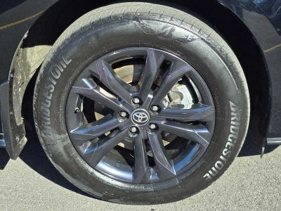 2024 Toyota Sienna Woodland Edition
